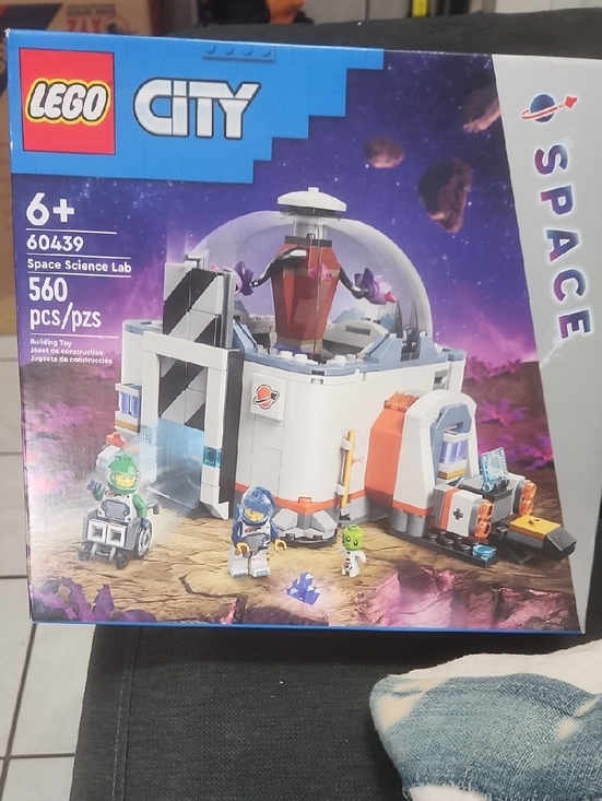 Lego Other - LEGO City Space Science Lab Building Set - White & Orange & Purple